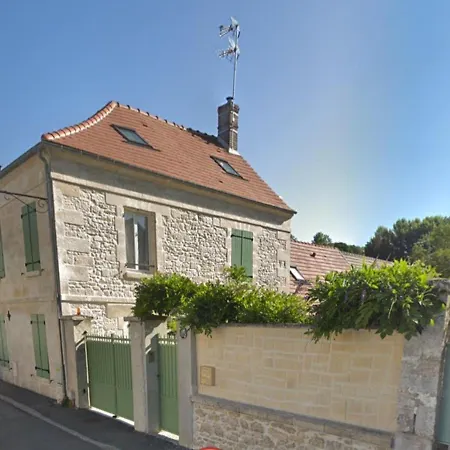 Wisteria * Fleurines